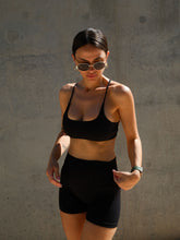 Load image into Gallery viewer, Freeflow Black Bra
