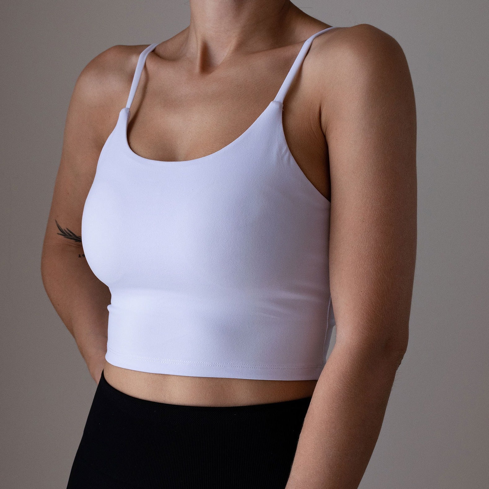 White Padded Yoga Crop Top – AMRAP Activewear