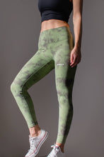 Load image into Gallery viewer, SLICK Tie Dye Green