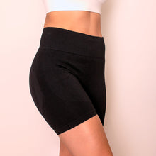 Load image into Gallery viewer, Black Squat Proof Push Up Gym Shorts
